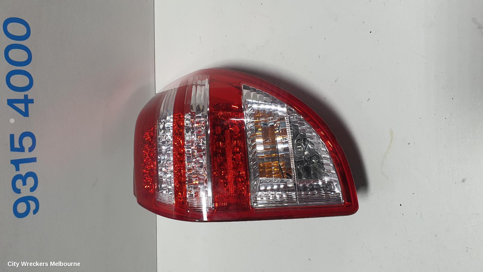 TOYOTA RAV4 RIGHT TAILLIGHT, ACA33, 08/2008 - 11/2012 - Image 3