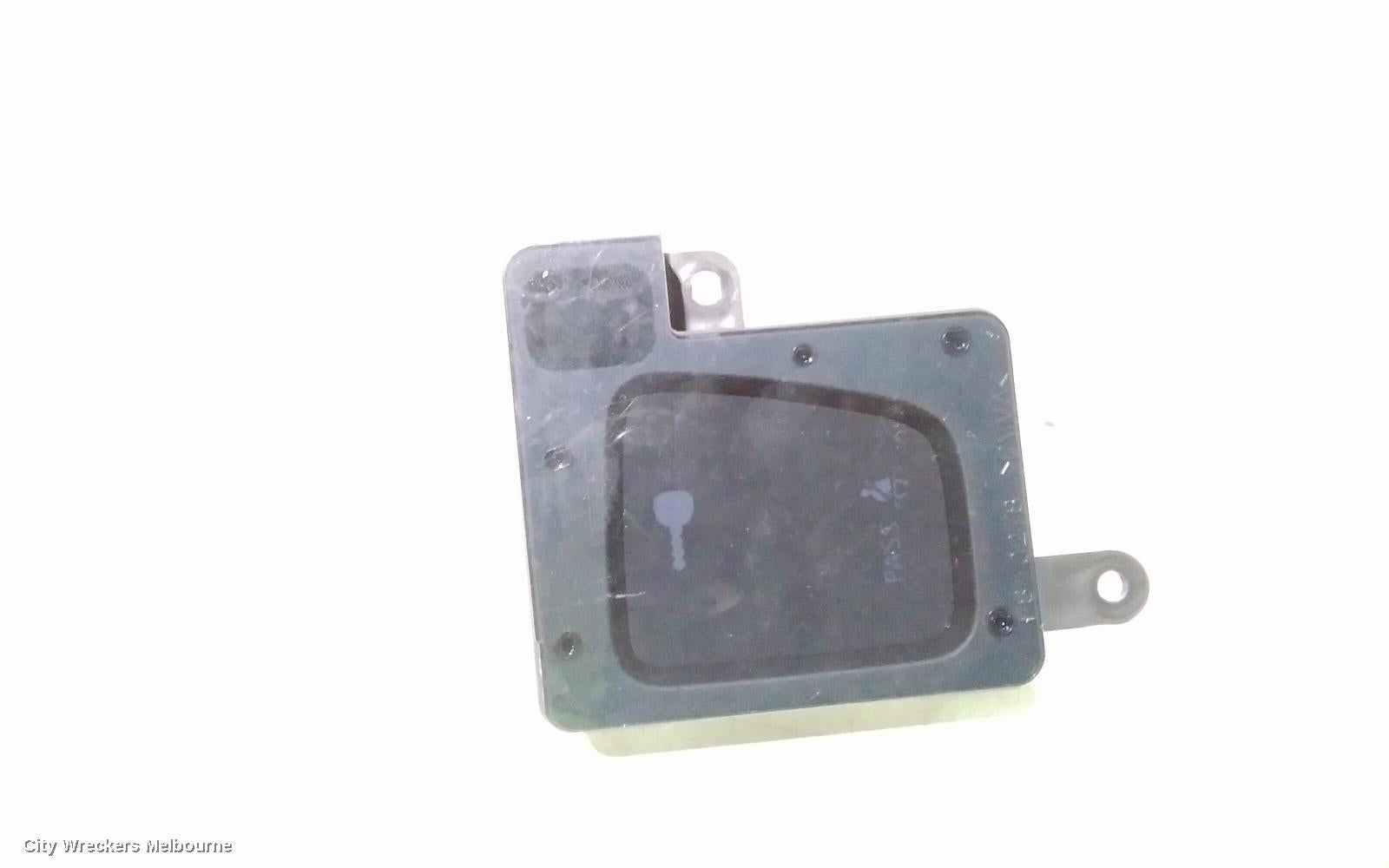 SUBARU TRIBECA, 12/2007 - 01/2014, DOOR WARNING LIGHT PART # 85271XA11A: 96161 - Image 2