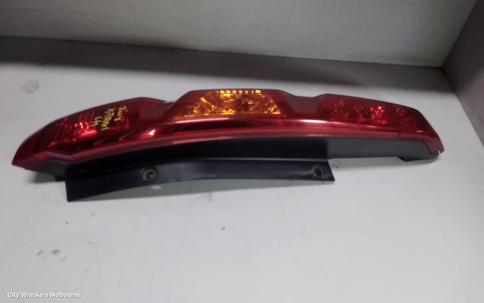 NISSAN XTRAIL LEFT TAILLIGHT, T31, IN BODY, NON LED TYPE, 09/2007 - 06/2010 - Image 2