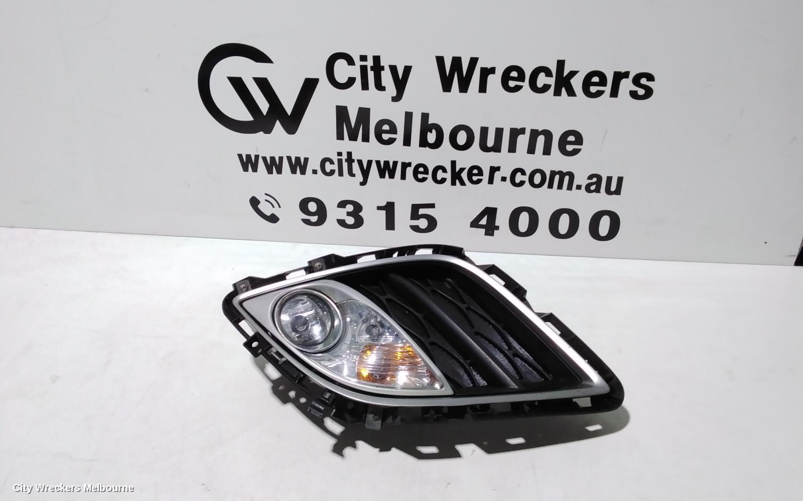 MAZDA CX7 LEFT INDICATOR/FOG/SIDE, BUMPER FOGLAMP, ER, 06/2009 - 02/2012 - Image 1