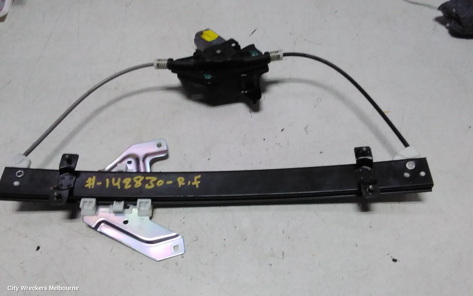 MG MG3 RIGHT FRONT WINDOW REG/MOTOR, DOOR REG ASSY (REG AND MOTOR), SZP1, 07/2016 - 10/2025 - Image 1