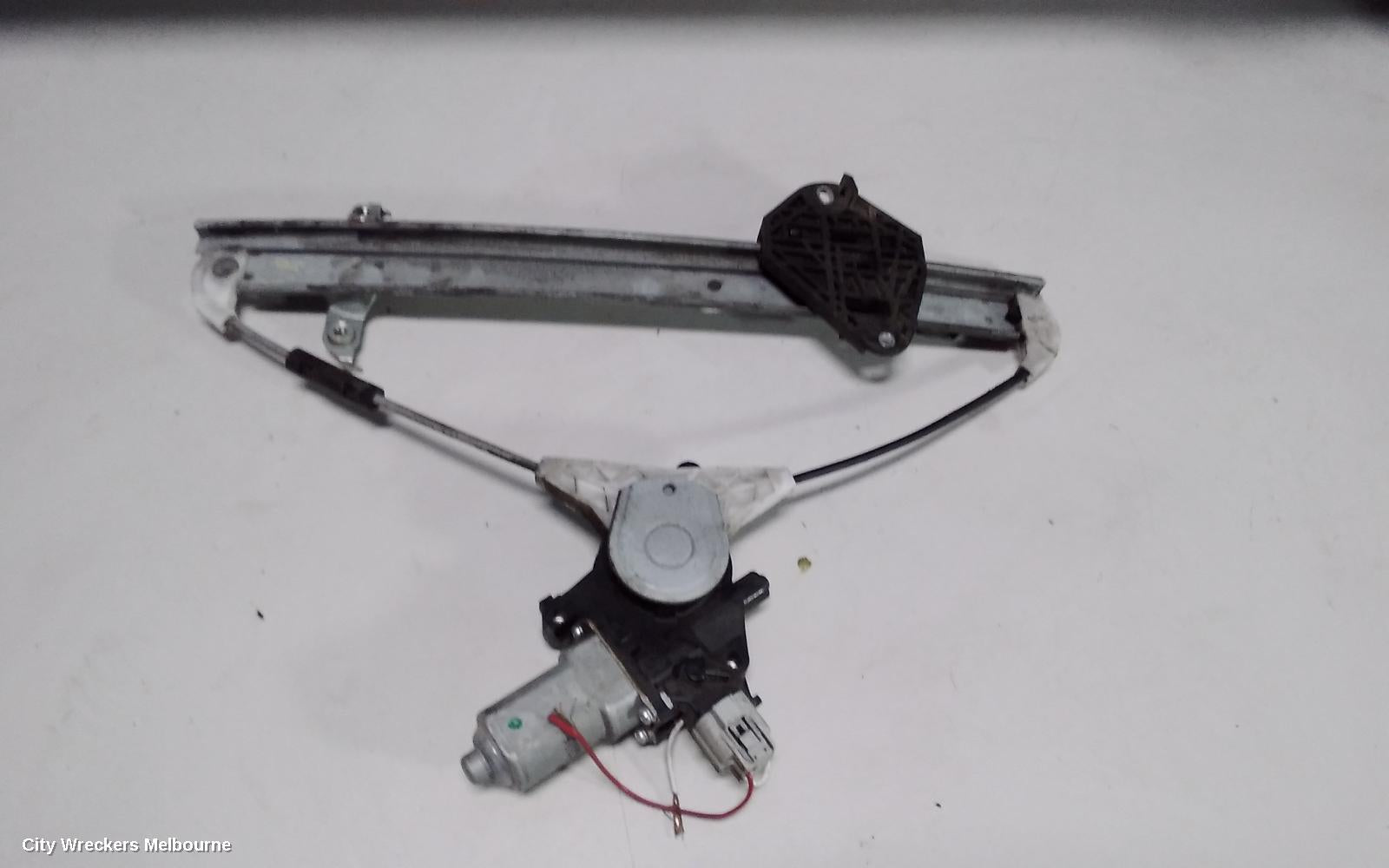 SUBARU FORESTER LEFT REAR WND REG/MOTOR, SJ, 12/2012 - 08/2018 - Image 2