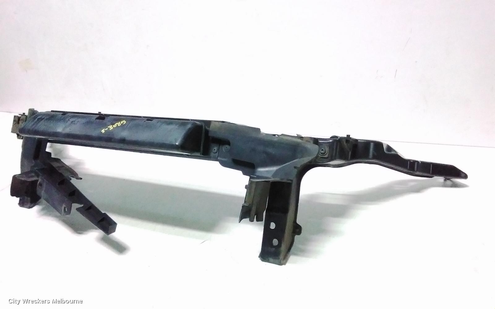 LAND ROVER RANGEROVER VELAR RADIATOR SUPPORT, L560, 05/2017 ONWARDS - Image 2