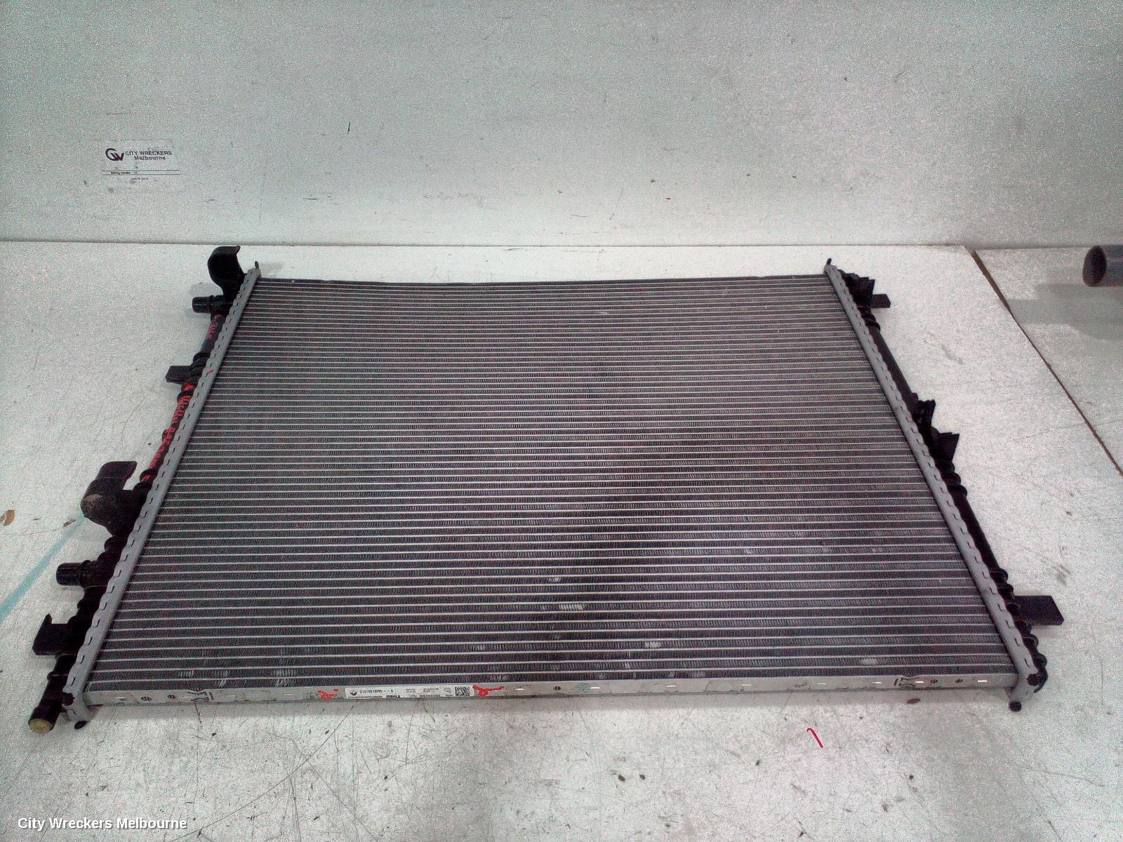 RENAULT TRAFIC RADIATOR, PRIMARY (CLOSEST TO BUMPER), AUTO, 2.0, TURBO, DIESEL, X82, 09/2019 ONWARDS - Image 3