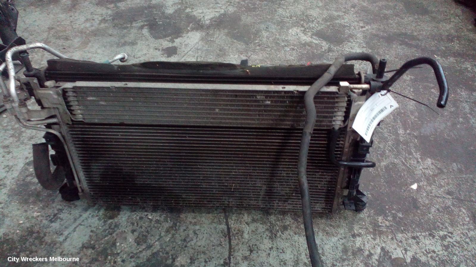 FORD FOCUS RADIATOR, LS PETROL ENG TYPE 06/2005 - 05/2007 - Image 1