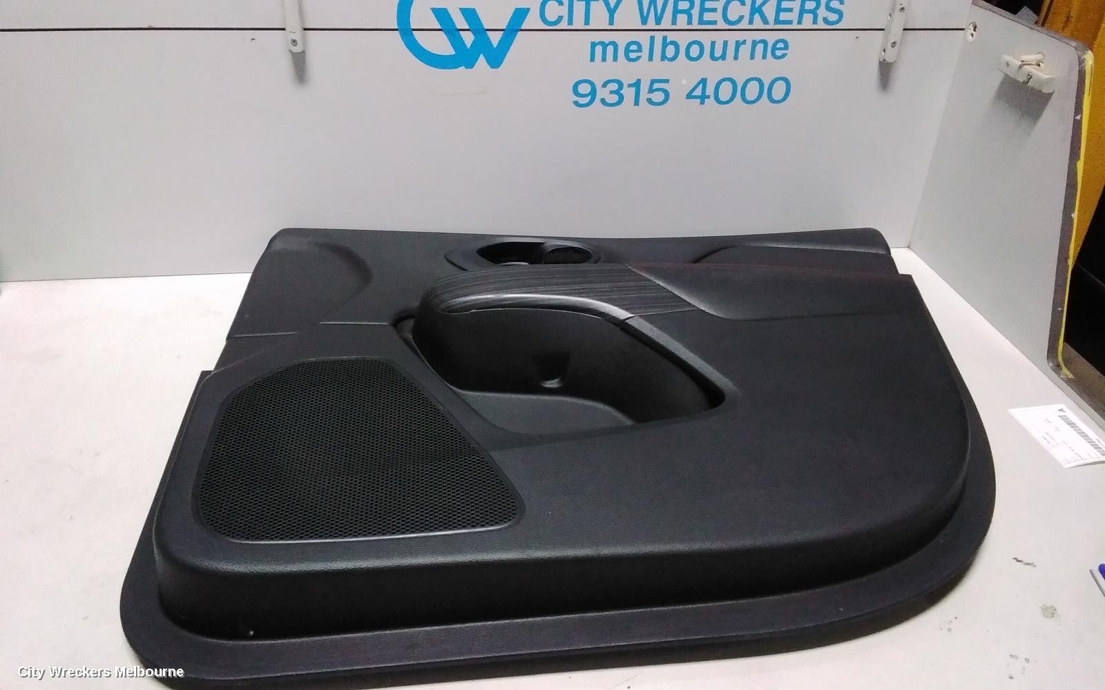 JEEP CHEROKEE DOOR TRIM, RH FRONT, KL, LEATHER, TRAILHAWK, 02/2014 - 03/2018 - Image 3