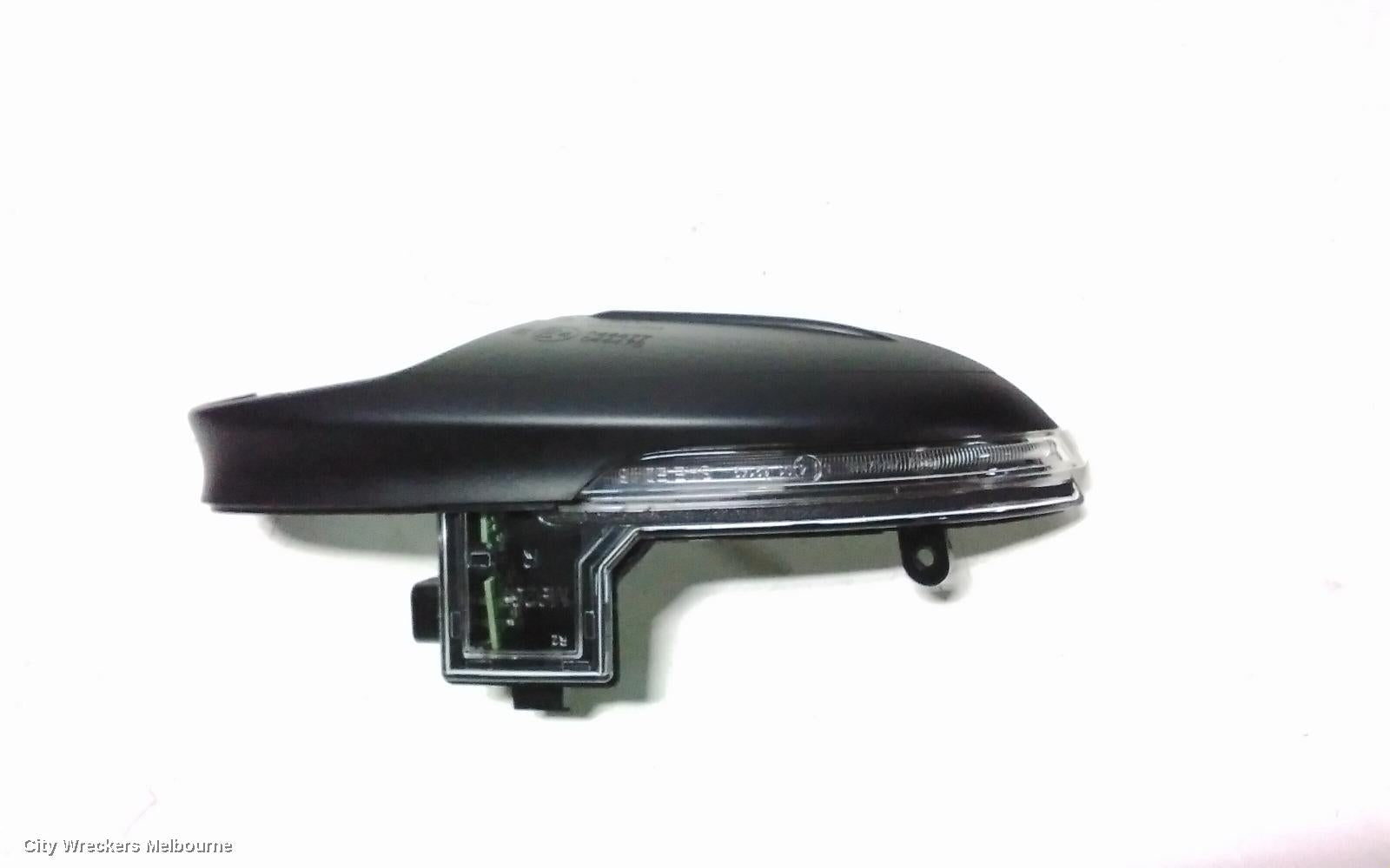 MAZDA 2 RIGHT DOOR MIRROR, DJ/DL, HATCH/SEDAN, POWER FOLD, NON BLIND SPOT TYPE, 01/2017 - 10/2019 - Image 2