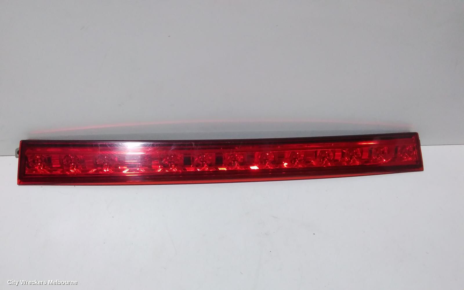 TOYOTA TARAGO REAR GARNISH, TAILGATE GARNISH (CENTRE), ACR50R, 03/2006 - 06/2020 - Image 2