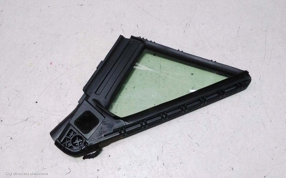 TOYOTA RAV4 LEFT FRONT 1/4 DOOR GLASS, XA50, 11/2018 - 12/2025 - Image 2