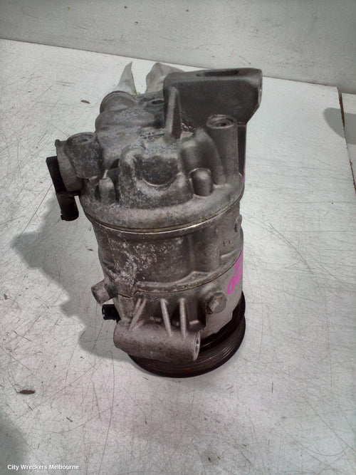 195879 - Image 2