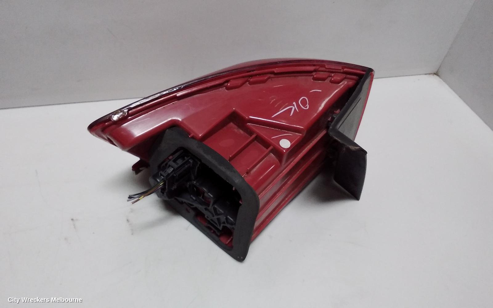VOLKSWAGEN JETTA RIGHT TAILLIGHT, 1B, IN BODY, W/ HALOGEN, TINTED TYPE, 11/2014 - 12/2017 - Image 3