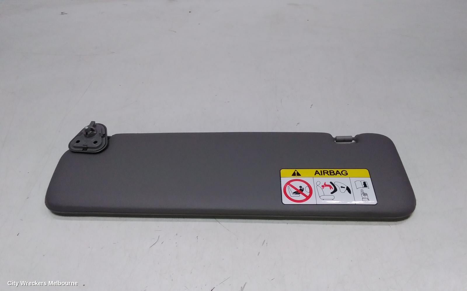 LDV G10 SUNVISOR, SV7C, LH SIDE, NON MIRROR TYPE, VAN, 04/2015 ONWARDS - Image 2