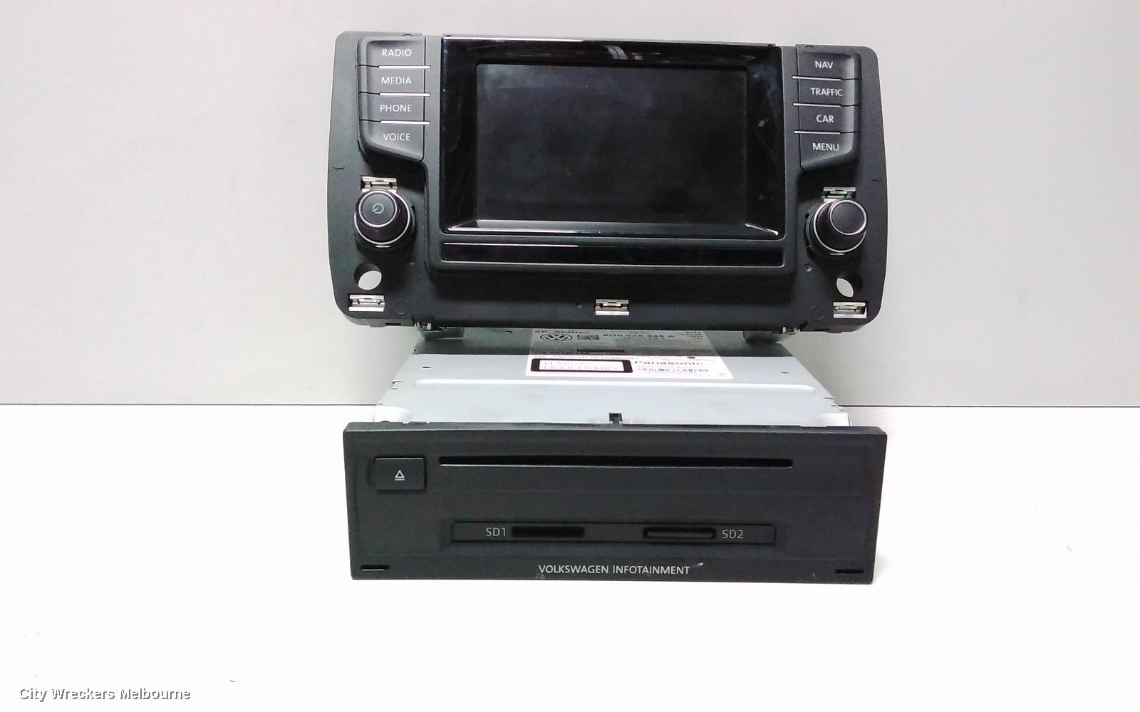 VOLKSWAGEN GOLF RADIO/CD/DVD/SAT/TV, DISPLAY SCREEN, 6.5IN, W/ SAT NAV TYPE, GEN 7, 11/2012 - 03/2017 - Image 2