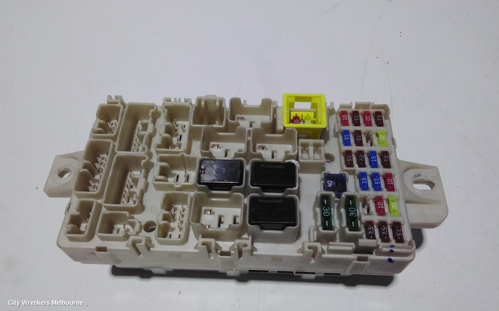 MITSUBISHI TRITON FUSE BOX, UNDER DASH, MQ, 04/2015 - 10/2018 - Image 1