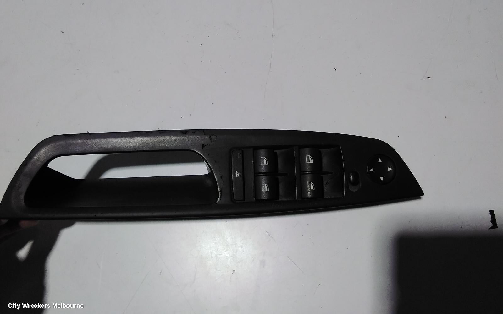 BMW X5 PWR DR WIND SWITCH, RH FRONT (MASTER SWITCH), E70, 03/2007 - 08/2013 - Image 1