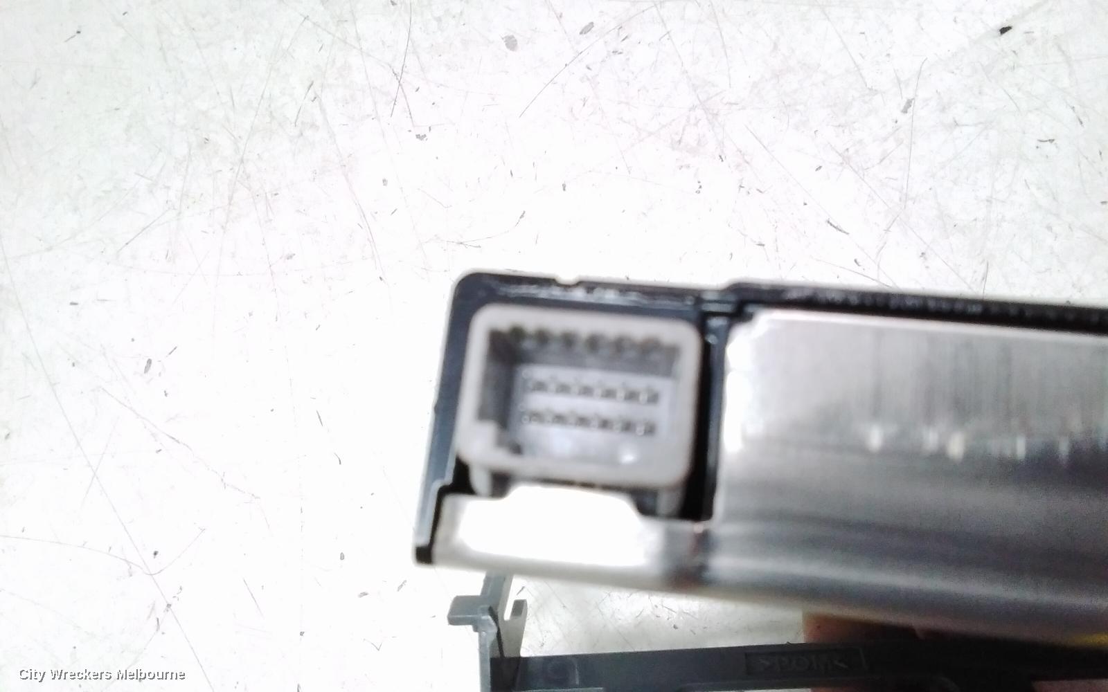TOYOTA RAV4 REVERSE CAMERA, LANE DEPARTURE CAMERA, XA40, 12/2015 - 12/2018 - Image 3