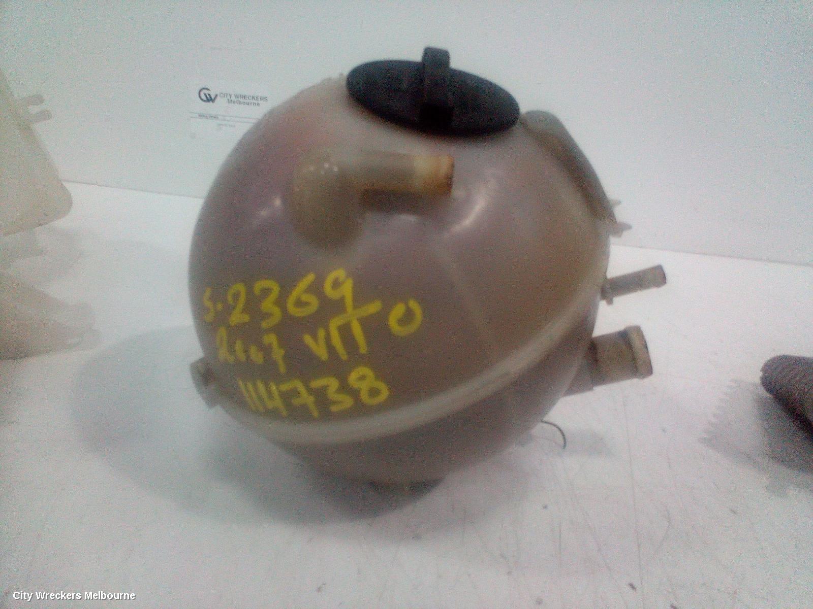 MERCEDES VITO OVERFLOW BOTTLE, 639, 04/2004 - 02/2015 - Image 2
