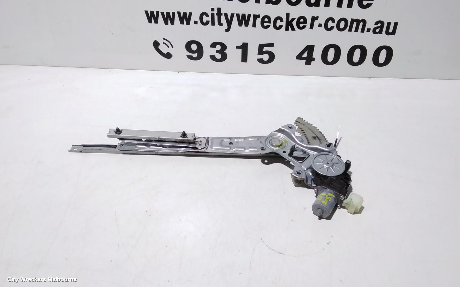 MITSUBISHI PAJERO RIGHT FRONT WINDOW REG/MOTOR, QE, PAJERO SPORT, 10/2015 ONWARDS - Image 2