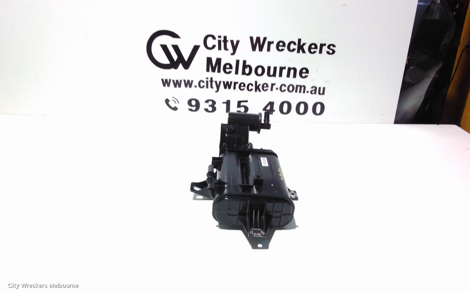 KIA STINGER FUEL FILTER HOUSING, CK, 06/2017 - 04/2023 - Image 1