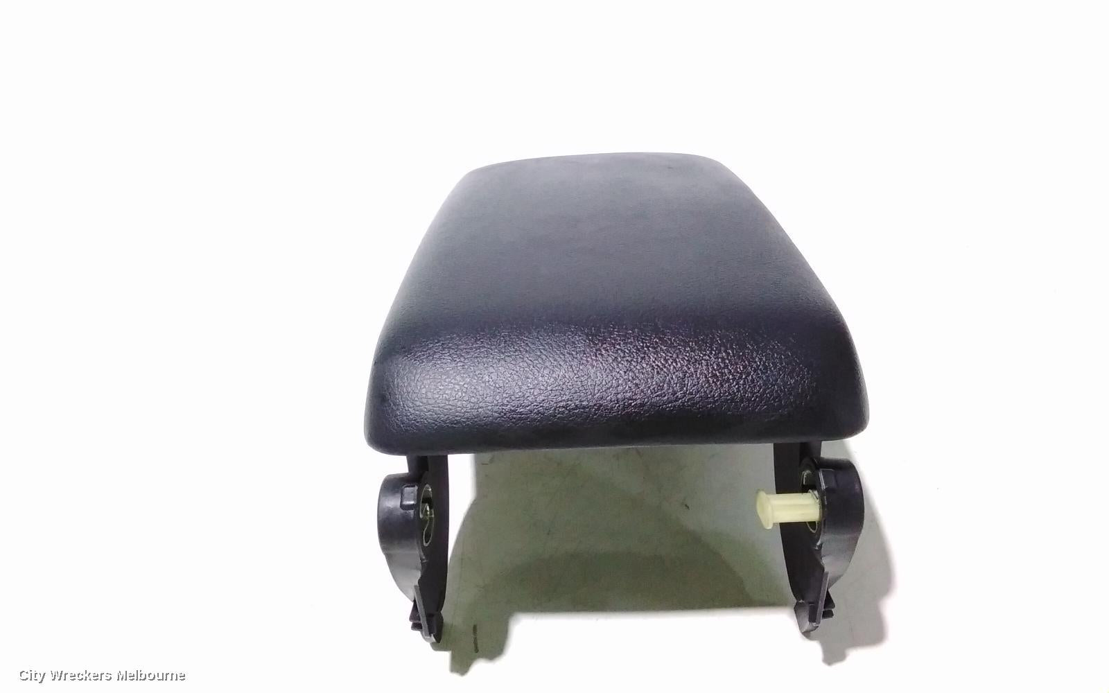TOYOTA AURION CONSOLE, GSV50R, 02/2012 - 08/2017 - Image 3