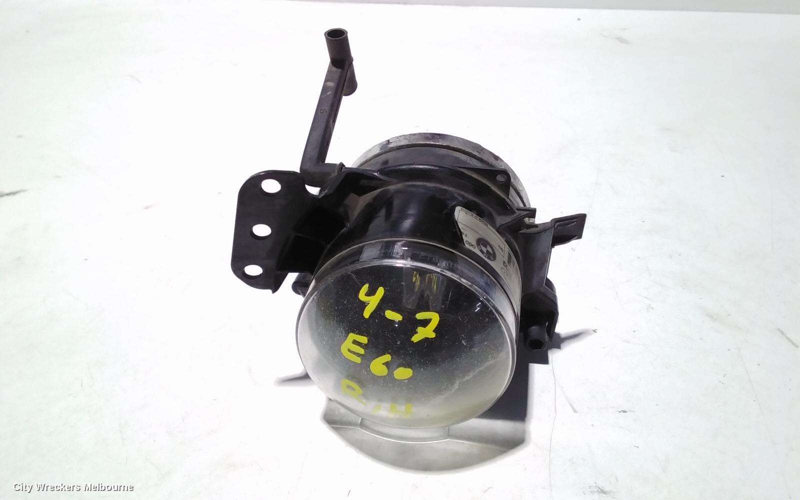 BMW 5 SERIES RIGHT INDICATOR/FOG/SIDE, BUMPER FOGLAMP, E60/E61, M SPORT TYPE, 10/2003 - 04/2010 - Image 2