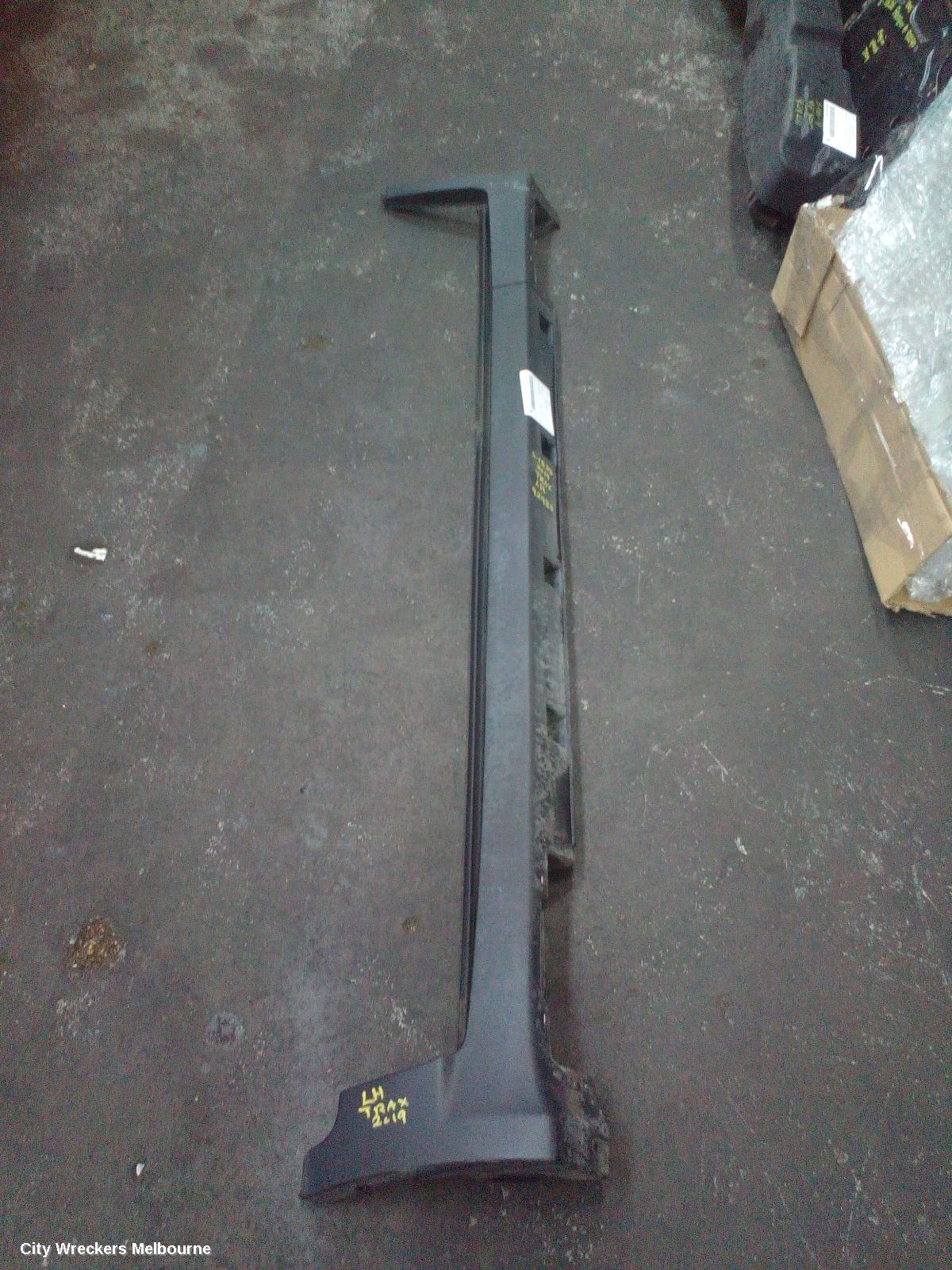 HOLDEN TRAX SIDE STEP/SKIRT, TJ, 08/2013 - 12/2020 - Image 1