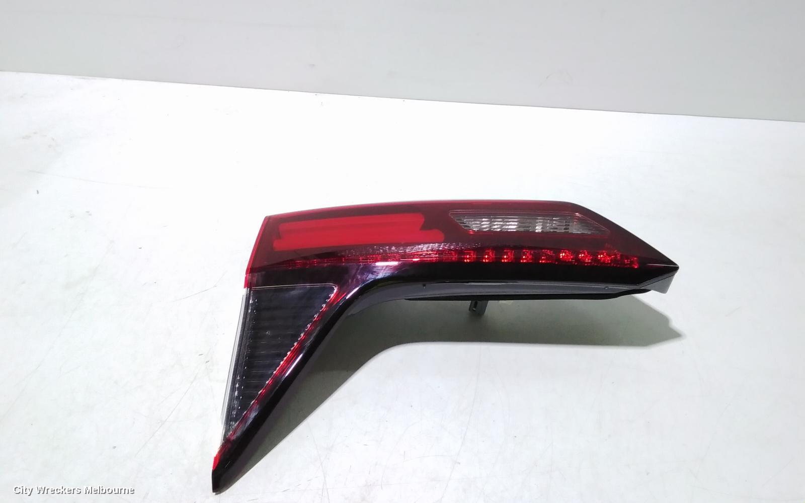 HONDA HRV REAR GARNISH, TAILGATE LAMP (LH SIDE), RU5, VTI-S/VTI-LX/RS, LED, OPTICAL GUIDE TYPE, 07/2018 - 10/2021 - Image 2