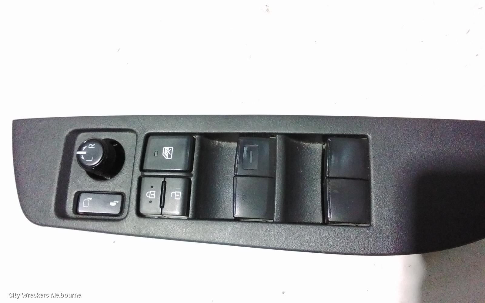 TOYOTA COROLLA PWR DR WIND SWITCH, RH FRONT (MASTER SWITCH), W/ AUTO FOLDING MIRROR TYPE, E210, 07/2018 ONWARDS - Image 3