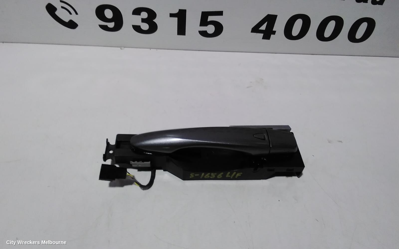 NISSAN QASHQAI DOOR HANDLE, LH FRONT, OUTER, J11, 06/2014 - 07/2021 - Image 2