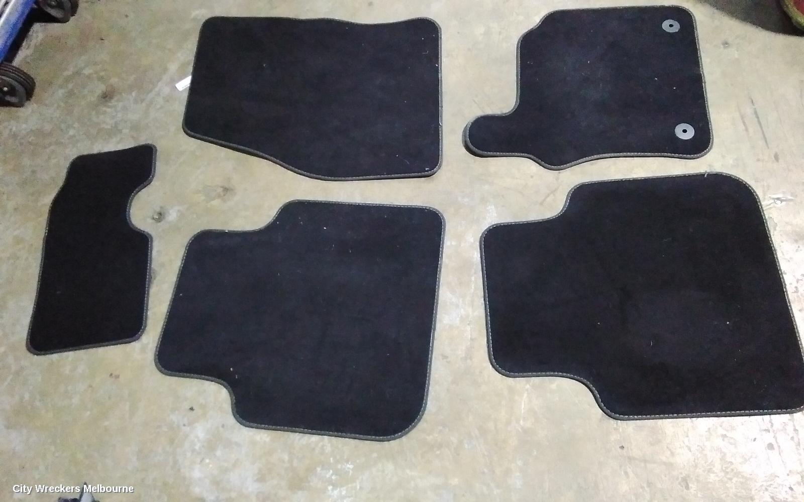 VOLKSWAGEN TIGUAN FLOOR MATS, 5NA, 06/2016 - 02/2024 - Image 1