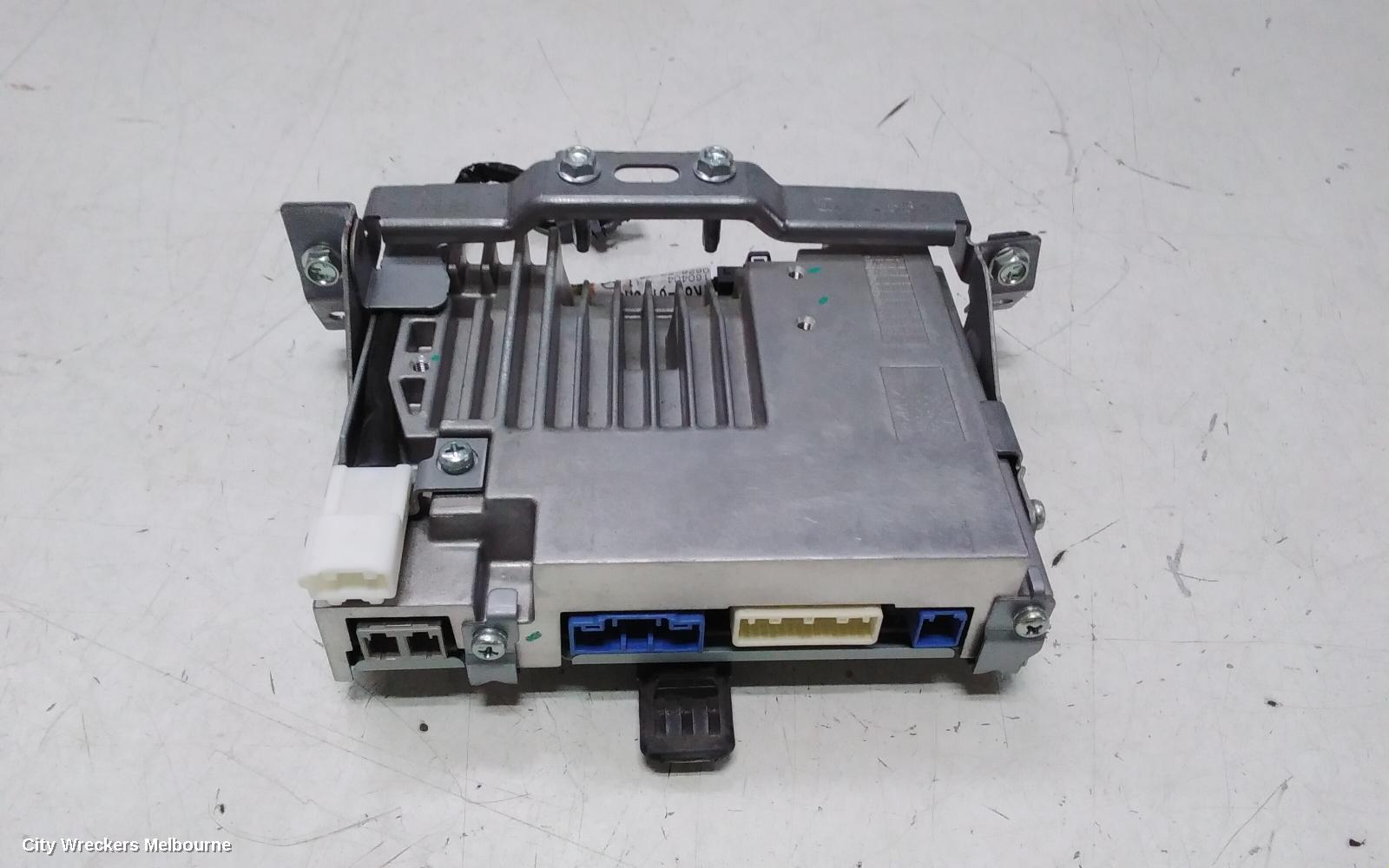 MAZDA CX9 RADIO/CD/DVD/SAT/TV, DISPLAY UNIT, 8IN TOUCHSCREEN, TC, 07/2016 ONWARDS - Image 3