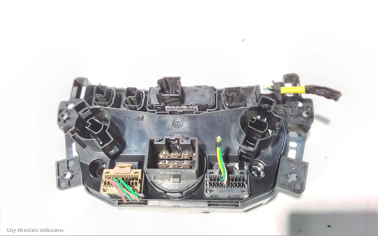 HOLDEN TRAX HEATER/AC CONTROLS, TJ SERIES, STANDARD TYPE, NON SEAT WARMER, 08/2013 - 12/2020 - Image 3