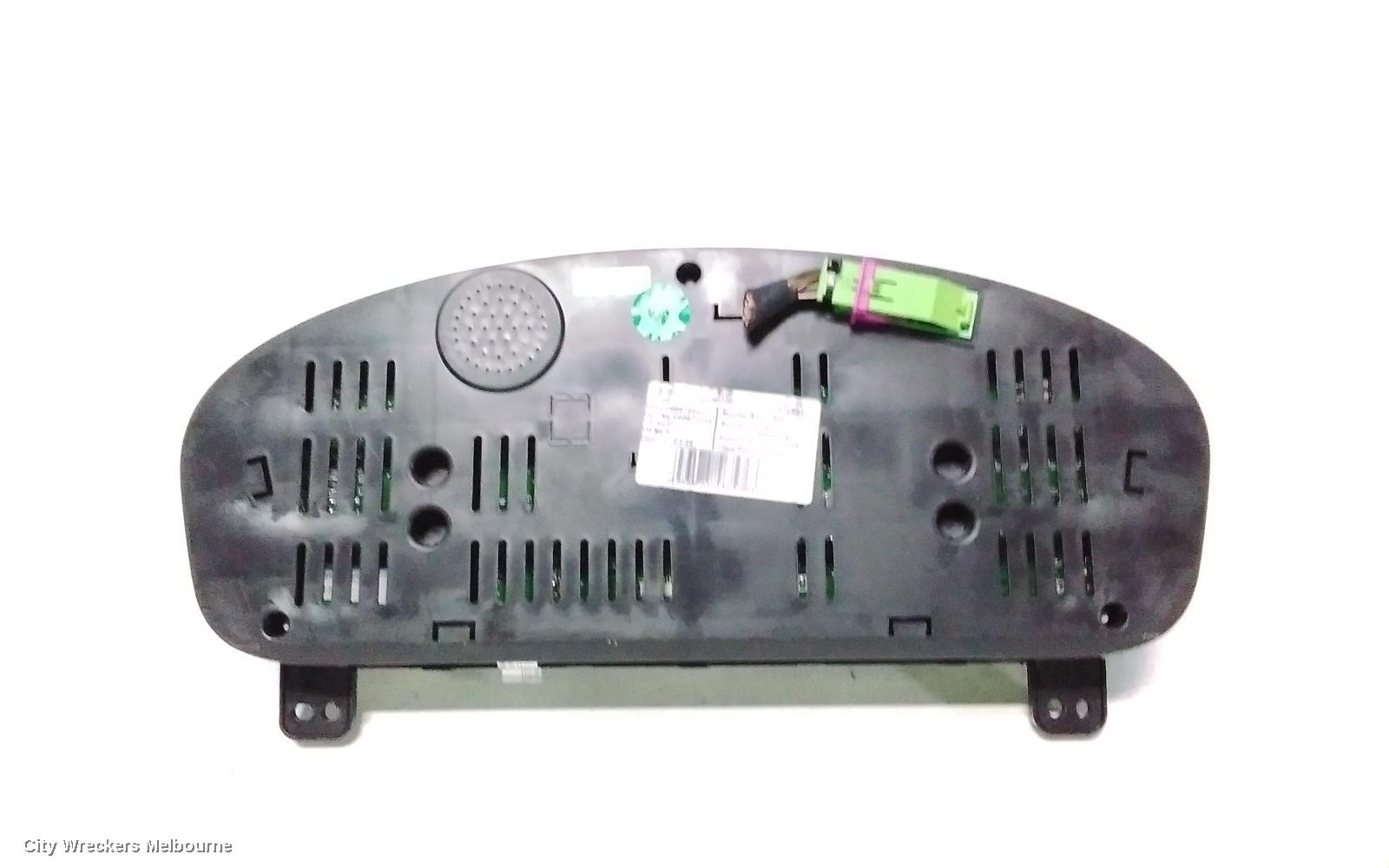 LDV G10 INSTRUMENT CLUSTER, PETROL, AUTO T/M, SV7A/SV7C, WAGON/VAN, 04/2015 - 06/2021 - Image 3