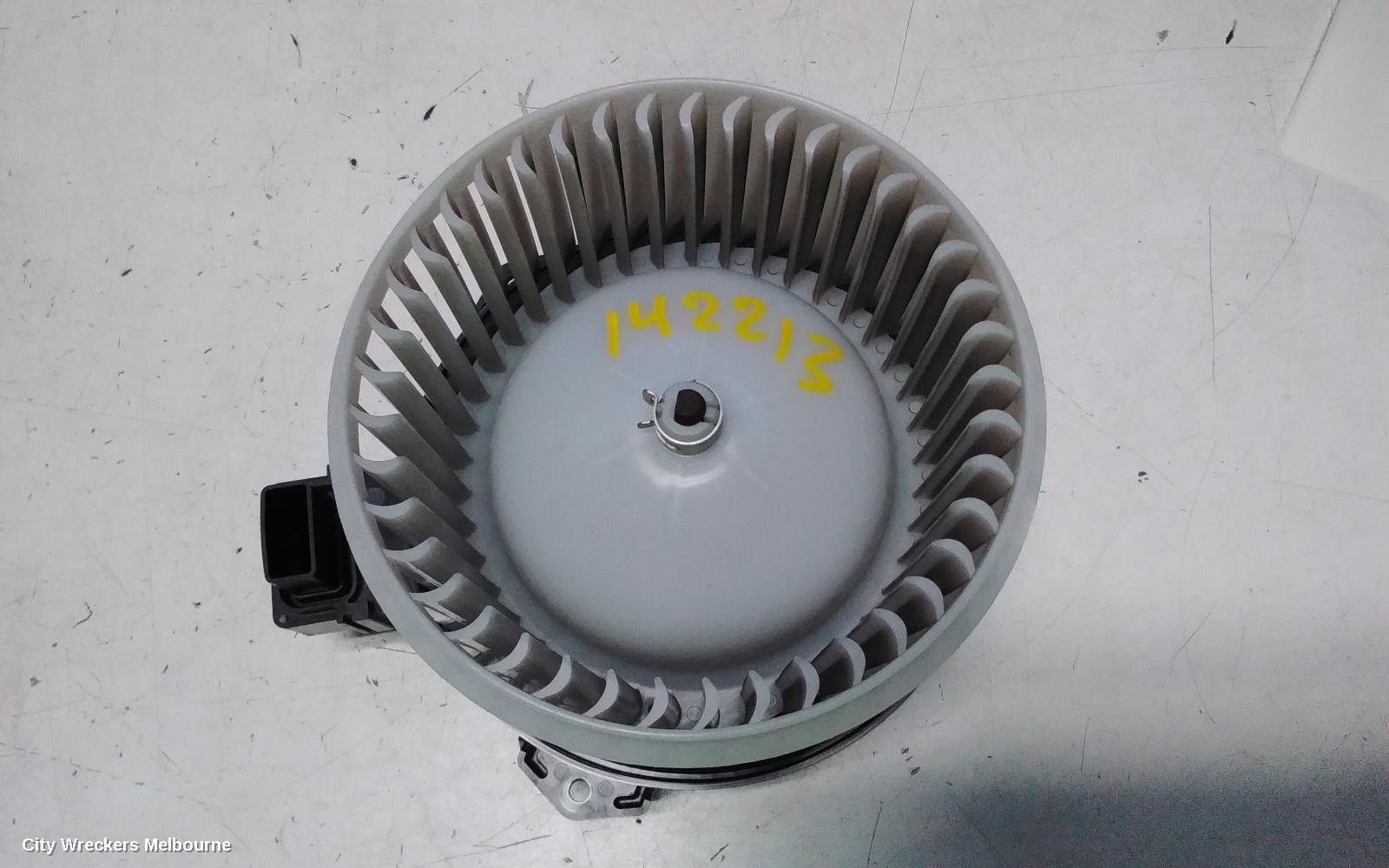 SUZUKI SWIFT HEATER FAN MOTOR, FZ, 08/2010 - 03/2017 - Image 1