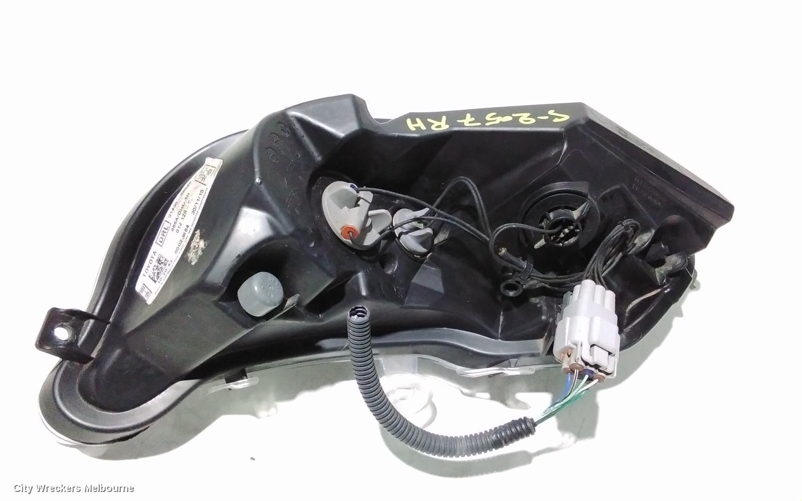 TOYOTA CAMRY RIGHT INDICATOR/FOG/SIDE, BUMPER FLASHER, ASV50/AVV50, 05/2015 - 10/2017 - Image 3