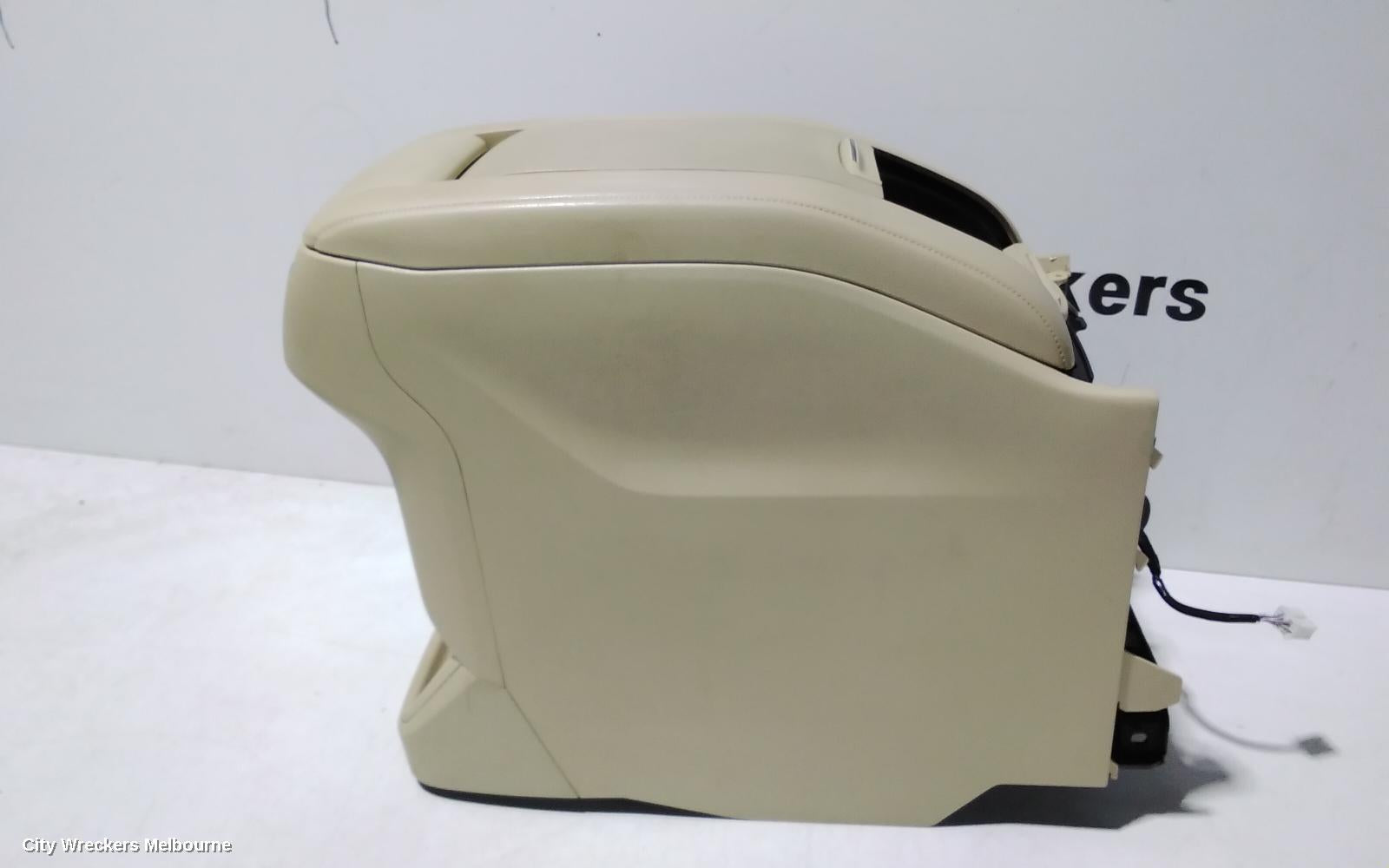 TOYOTA KLUGER CONSOLE, XU50 SERIES, BEIGE, 12/2013 - 02/2021 - Image 3