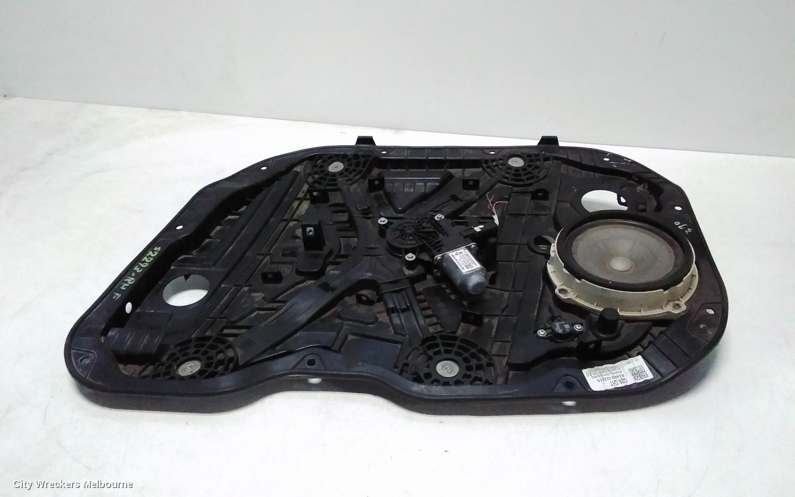 HYUNDAI I30 RIGHT FRONT WINDOW REG/MOTOR, PD, HATCH, DOOR REG ASSY (REG AND MOTOR), 2 PIN TYPE, 03/2017 ONWARDS - Image 1
