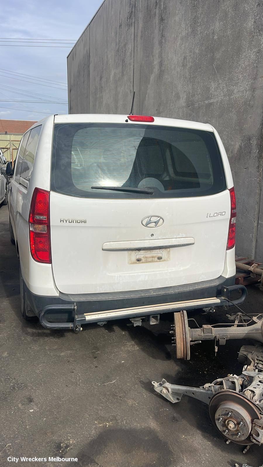 HYUNDAI ILOAD/IMAX RIGHT TAILLIGHT, TAILGATE TYPE, TQ, 11/2007 ONWARDSILOAD/IMAX, TQ, 11/2007 - 03/2021 - Image 1