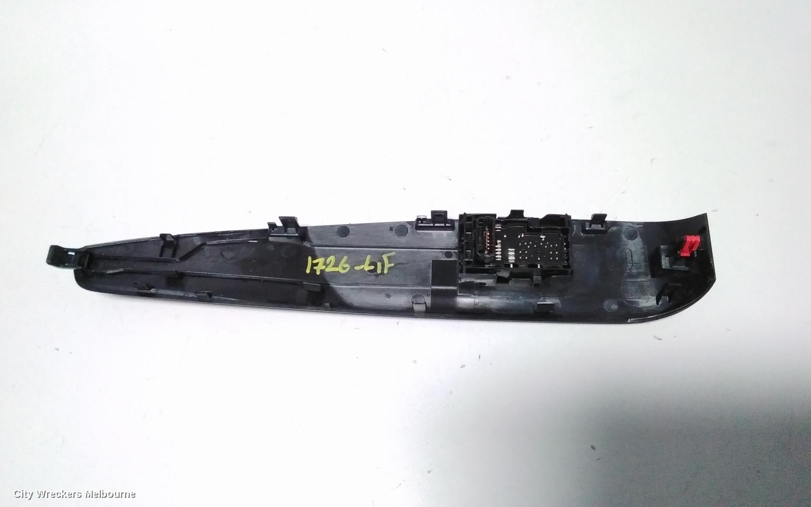 TOYOTA CAMRY PWR DR WIND SWITCH, LH FRONT, W/ BLACK INSERT TYPE, XV70, 09/2017 - 01/2021 - Image 3