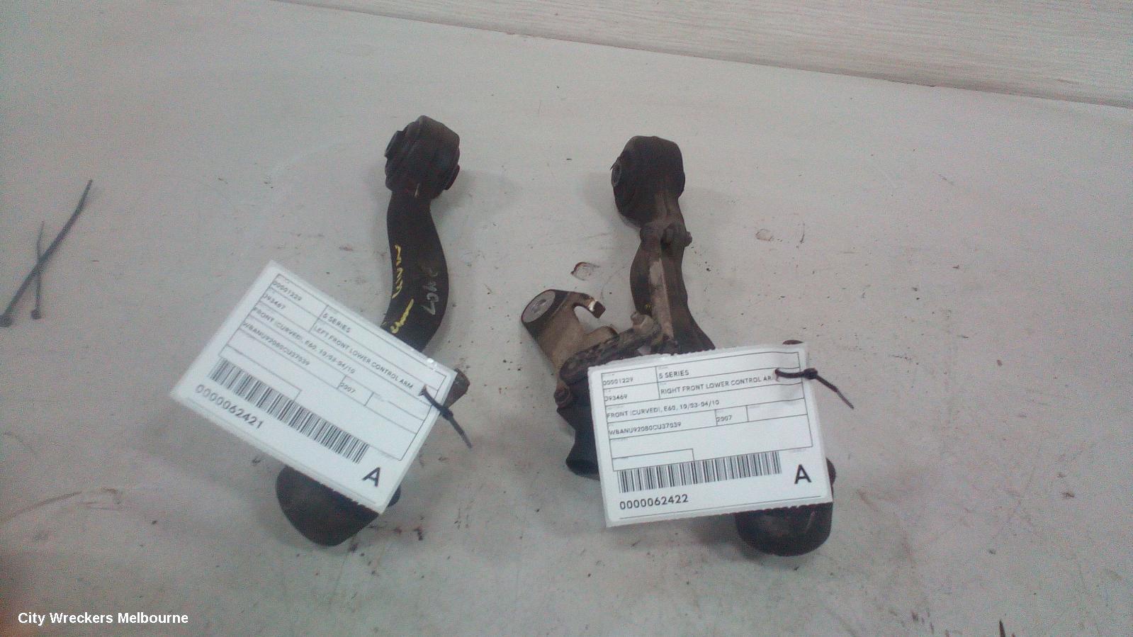 BMW 5 SERIES RIGHT FRONT LOWER CONTROL ARM, FRONT (CURVED), E60, 10/2003 - 04/2010 - Image 2