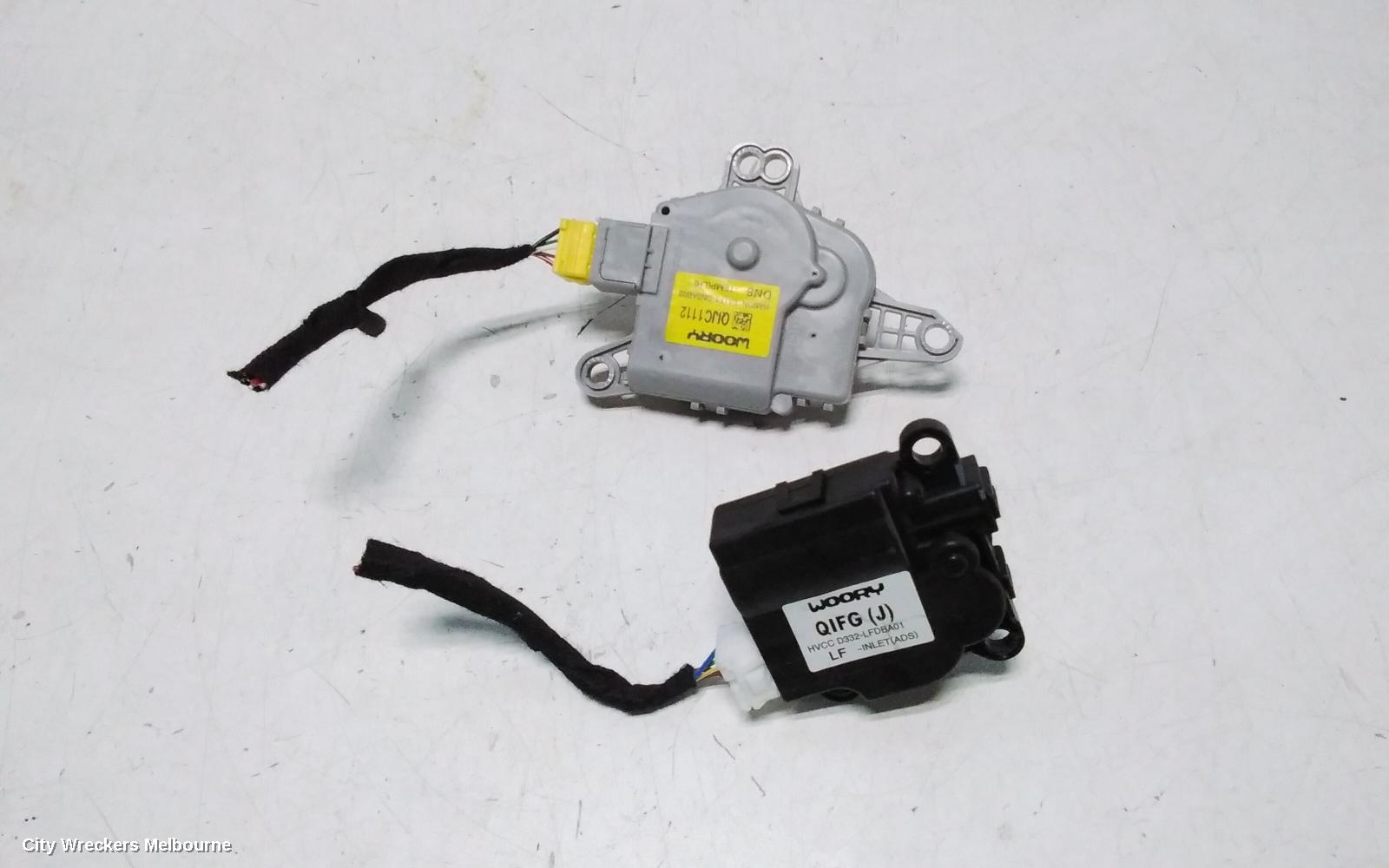 KIA SORENTO, UM, 03/2015 - 02/2020, BOTH HEATER FLAP MOTORS /  FOR AIR CONTROL : 118470 - Image 3
