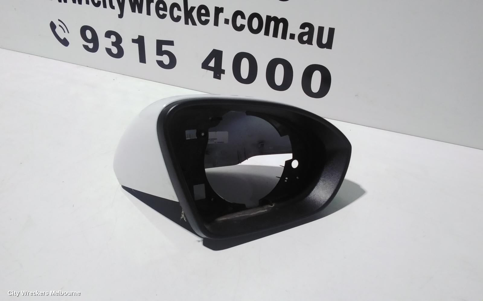 HOLDEN COMMODORE RIGHT DOOR MIRROR, ZB, LT, MANUAL FOLDING, NON MEMORY TYPE, 10/2017 - 12/2020 - Image 2