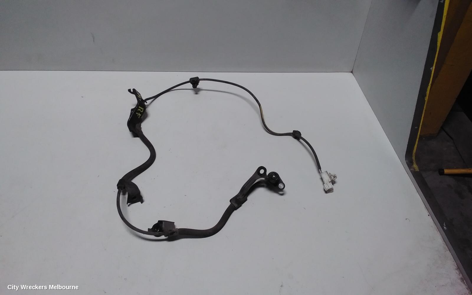 TOYOTA HILUX ABS SENSOR, RH FRONT, NON VSC, LOOM TYPE, 03/2005 - 08/2015 - Image 2
