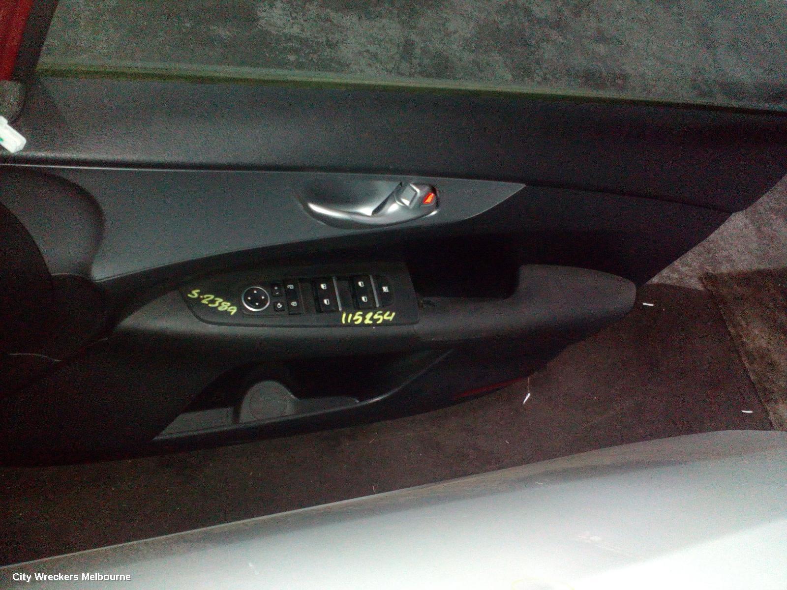 KIA CERATO PWR DR WIND SWITCH, RH FRONT (MASTER SWITCH), BD, SEDAN/HATCH, 04/2018 ONWARDS - Image 2