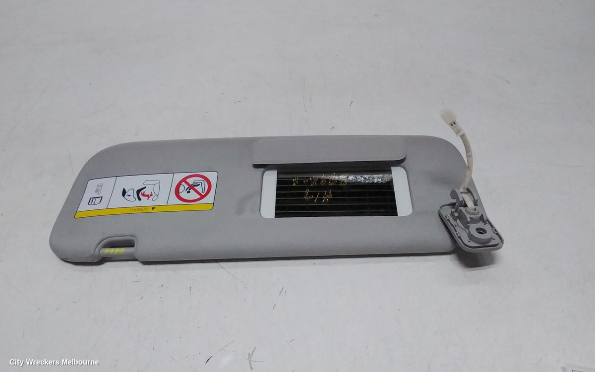 153151 - Image 1