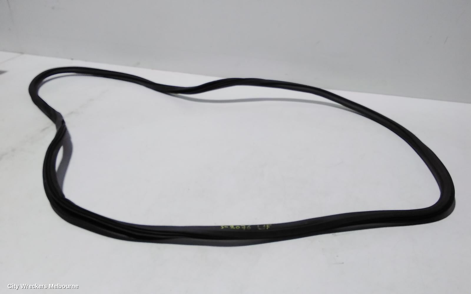 AUDI Q7 SEAL, LHF DOOR SEAL ON THE BODY: 94908, 4M, 07/2015 ONWARDS - Image 1