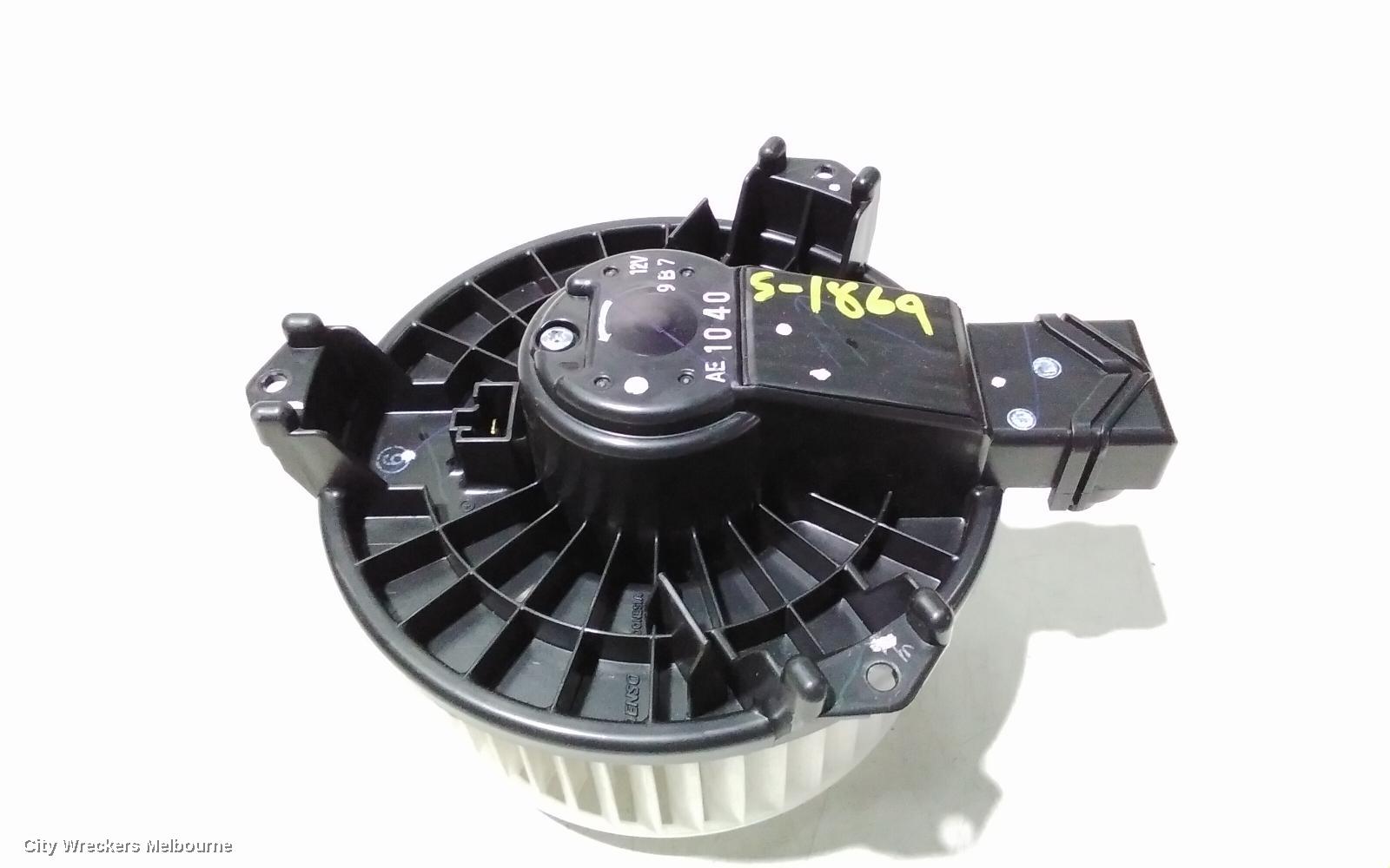 HONDA HRV HEATER FAN MOTOR, RU, 12/2014 - 10/2021 - Image 2