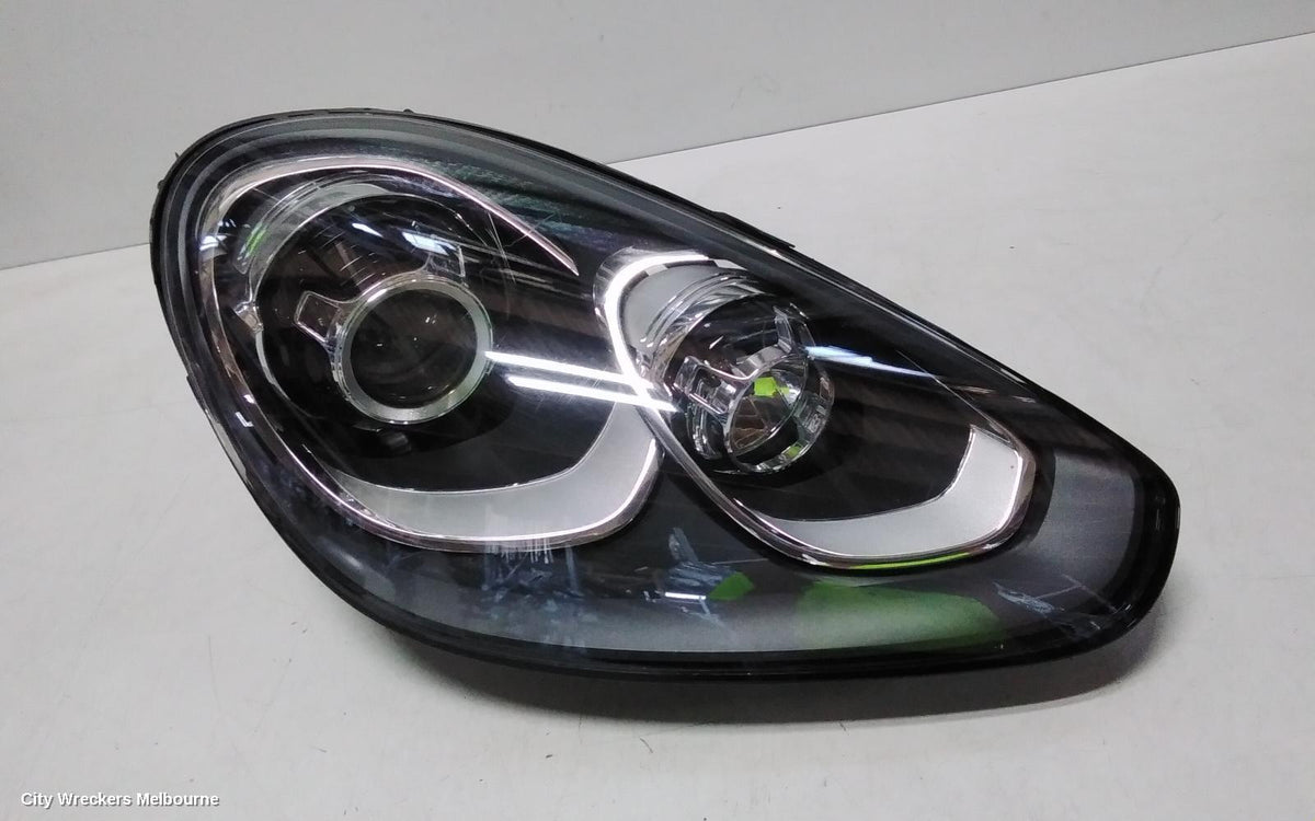 PORSCHE CAYENNE RIGHT HEADLAMP, LED TYPE, ADAPTIVE TYPE, W/ CORNERING TYPE, 92A, 11/2014 - 04/2018 - Image 3
