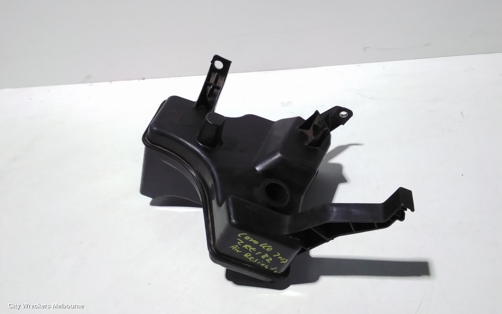 TOYOTA COROLLA AIR CLEANER/BOX, AIR RESONATOR, ZRE182R, HATCH, 10/2012 - 06/2018 - Image 2