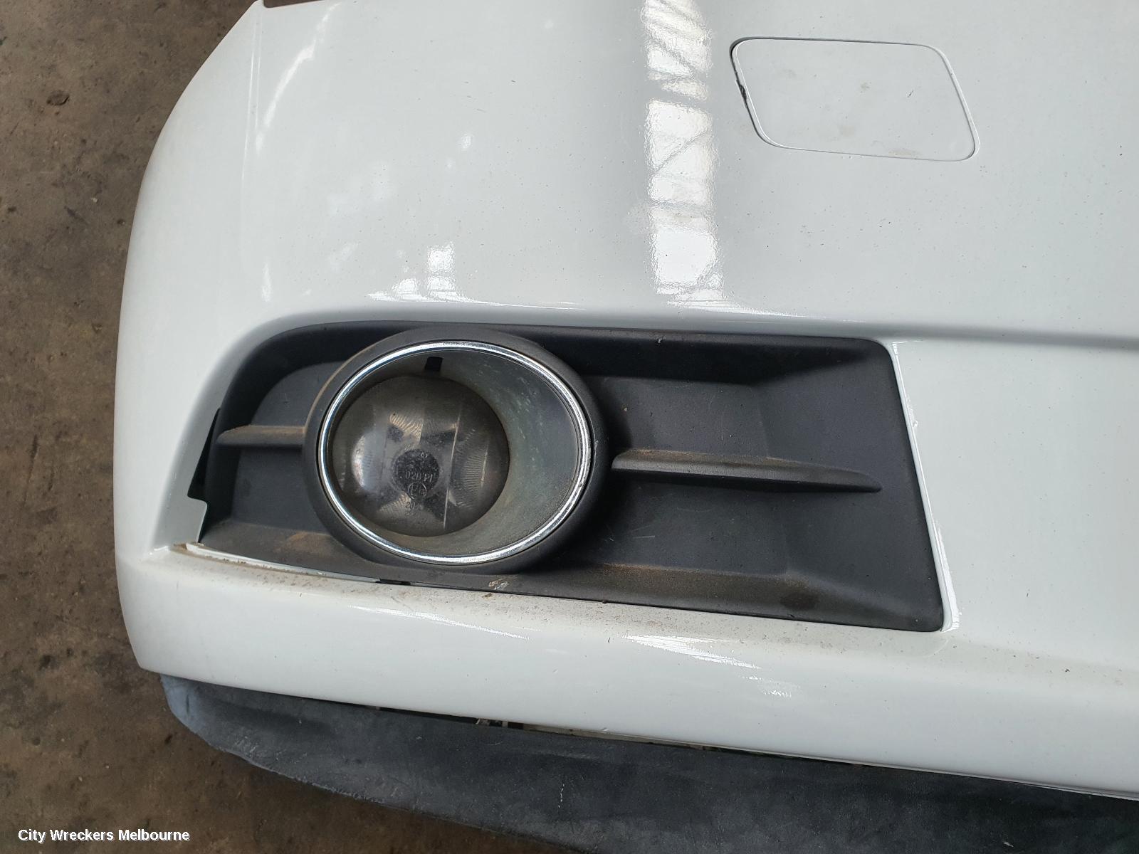 HOLDEN CRUZE RIGHT INDICATOR/FOG/SIDE, BUMPER FOGLAMP, JG, 03/2009 - 02/2011 - Image 2
